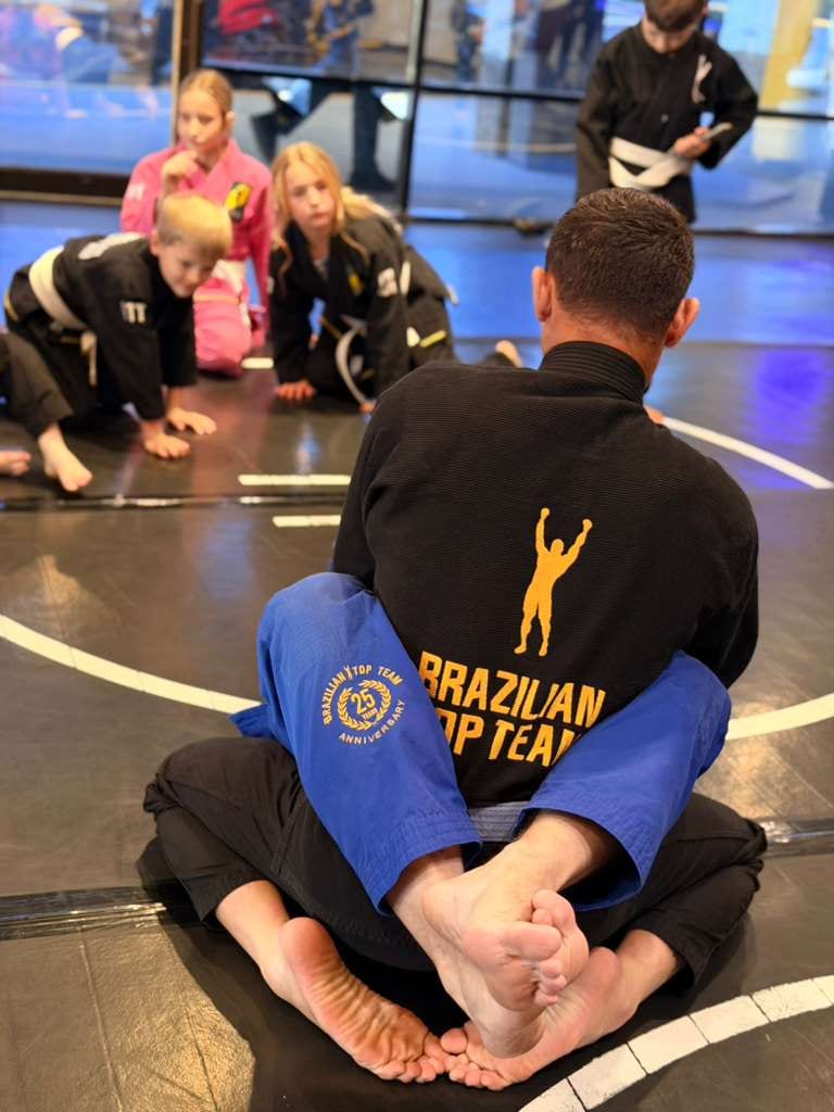 A Brazilian Top Team gi in class